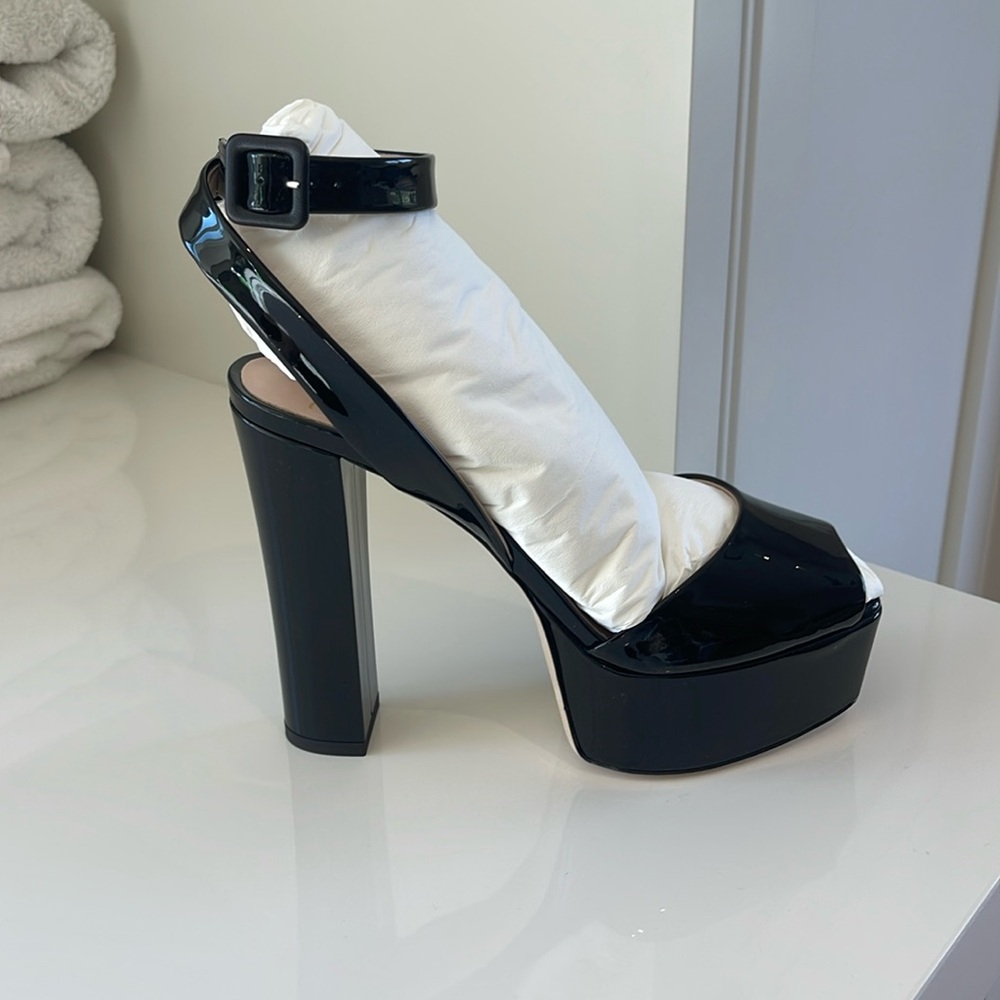 Giusseppe Zanoti heels